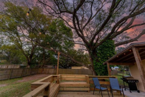 Country Comfort FirePit, Games, BBQ All Dog Breeds